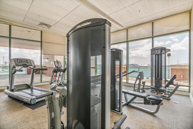 1431 RIVERPLACE Boulevard 1602, Jacksonville, FL 32207