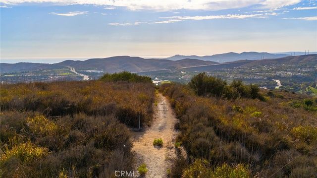 18 Calle De La Luna, San Clemente, CA 92673