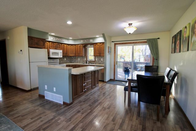 1209 63RD Avenue N, Moorhead, MN 56560