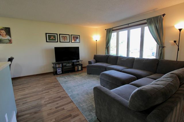 1209 63RD Avenue N, Moorhead, MN 56560