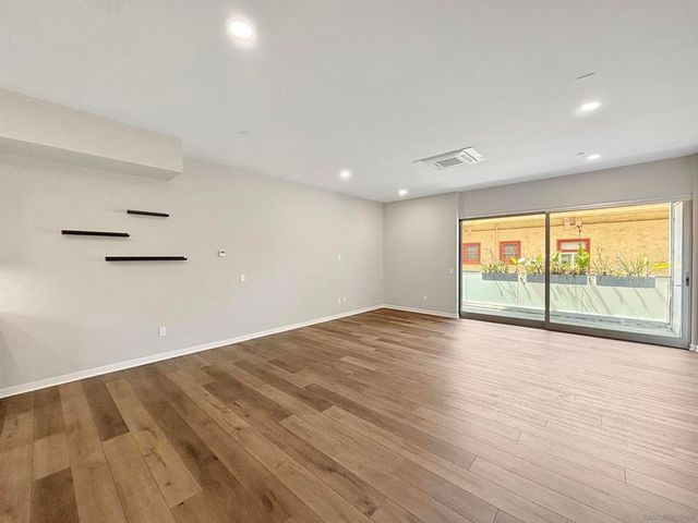 3533 3rd Ave, San Diego, CA 92103