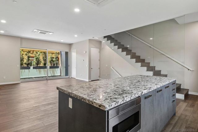 3533 3rd Ave, San Diego, CA 92103