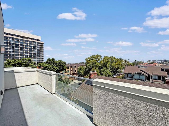 3533 3rd Ave, San Diego, CA 92103