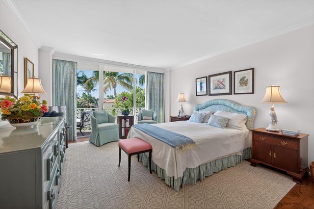 227 Australian Avenue 2c, Palm Beach, FL 33480