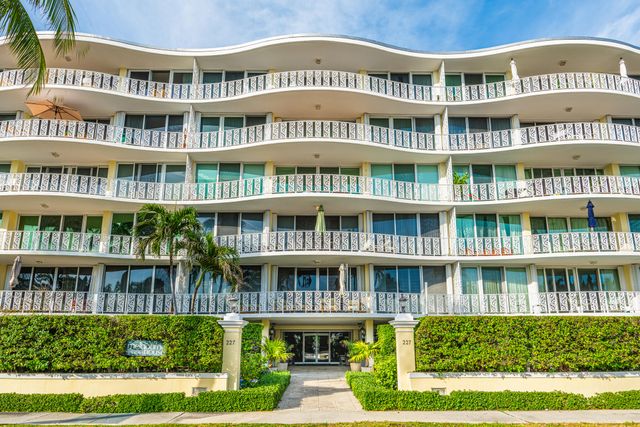 227 Australian Avenue 2c, Palm Beach, FL 33480