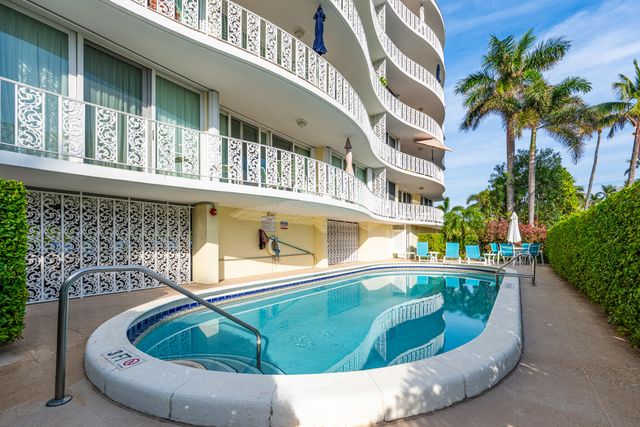 227 Australian Avenue 2c, Palm Beach, FL 33480