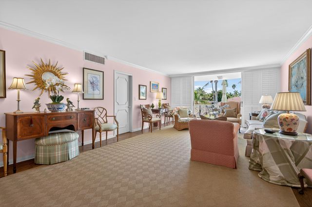 227 Australian Avenue 2c, Palm Beach, FL 33480