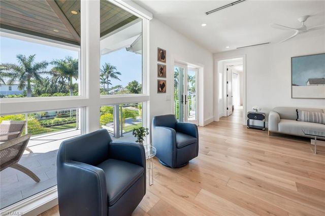 783 11th AVE S, Naples, FL 34102