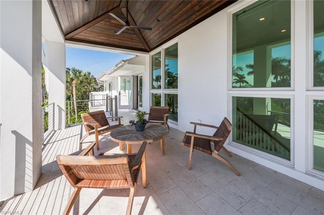 783 11th AVE S, Naples, FL 34102