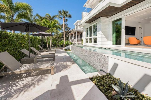 783 11th AVE S, Naples, FL 34102