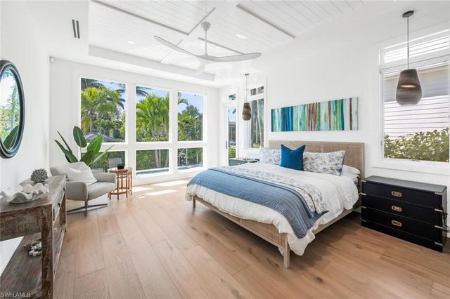 783 11th AVE S, Naples, FL 34102