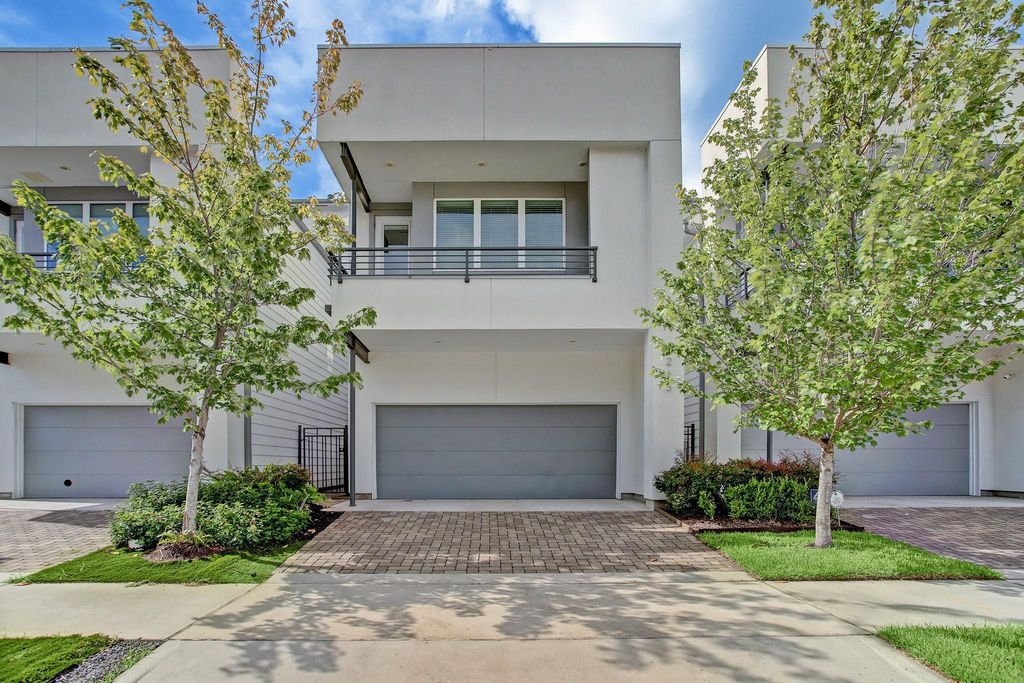 1213 Crockett Street, Houston, TX 77007