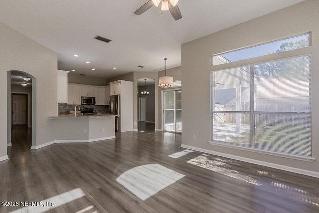 5332 KNIGHTSGATE Court, Jacksonville, FL 32244