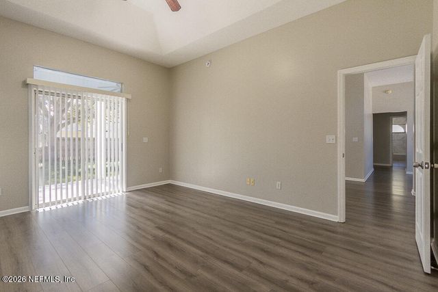 5332 KNIGHTSGATE Court, Jacksonville, FL 32244