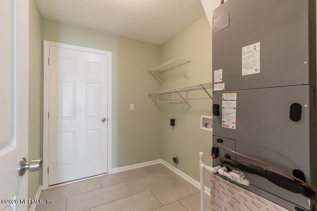 5332 KNIGHTSGATE Court, Jacksonville, FL 32244