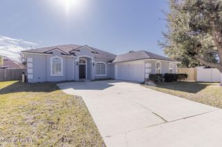 5332 KNIGHTSGATE Court, Jacksonville, FL 32244