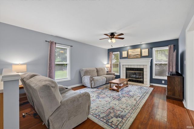 1214 S Donington Court, Bloomington, IN 47401