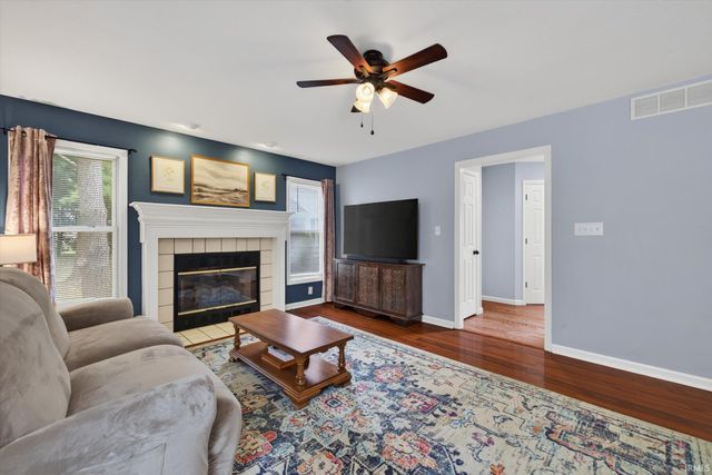 1214 S Donington Court, Bloomington, IN 47401