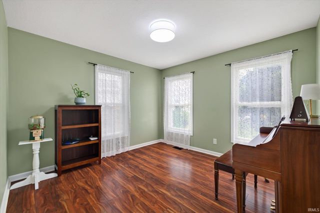 1214 S Donington Court, Bloomington, IN 47401