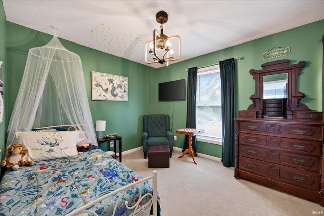 1214 S Donington Court, Bloomington, IN 47401