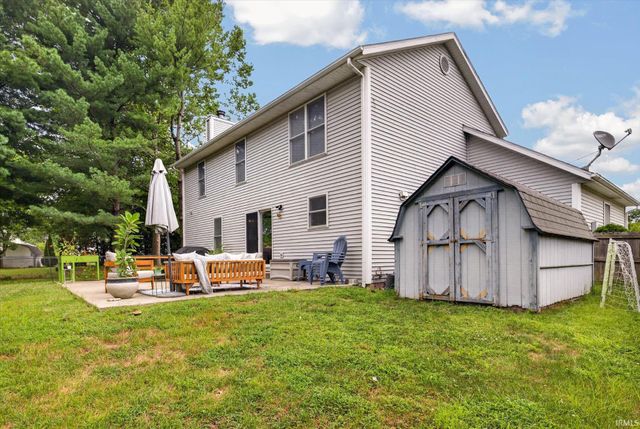 1214 S Donington Court, Bloomington, IN 47401