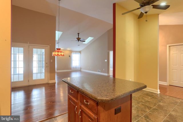 428 BAUMGARDNER DR, Harrisburg, PA 17112