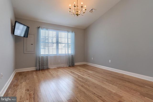 428 BAUMGARDNER DR, Harrisburg, PA 17112