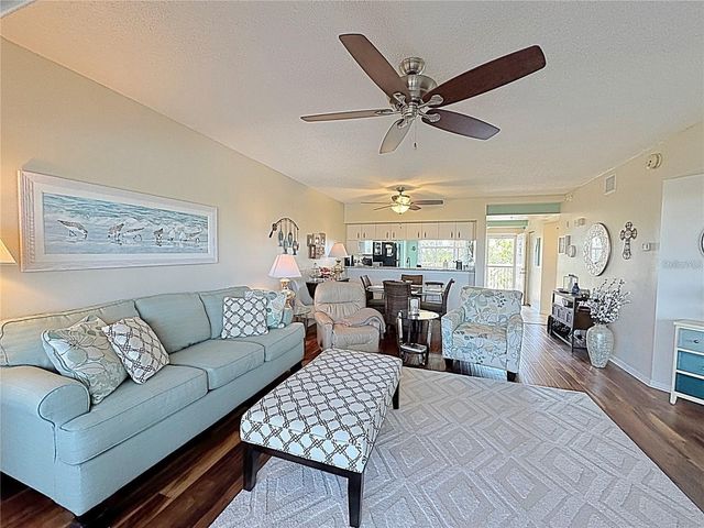 6205 SHORELINE DRIVE 1305, St Petersburg, FL 33708