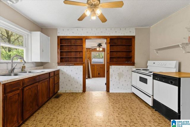 2808 SWEENEY HOLLOW CIRCLE, Pinson, AL 35215