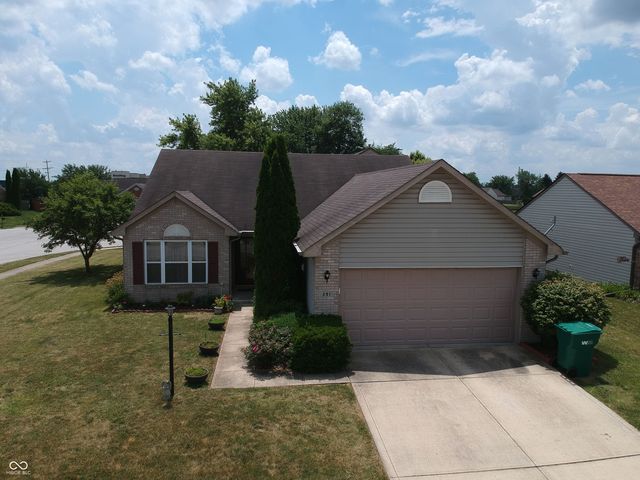 291 Lakemoore Street, Brownsburg, IN 46112