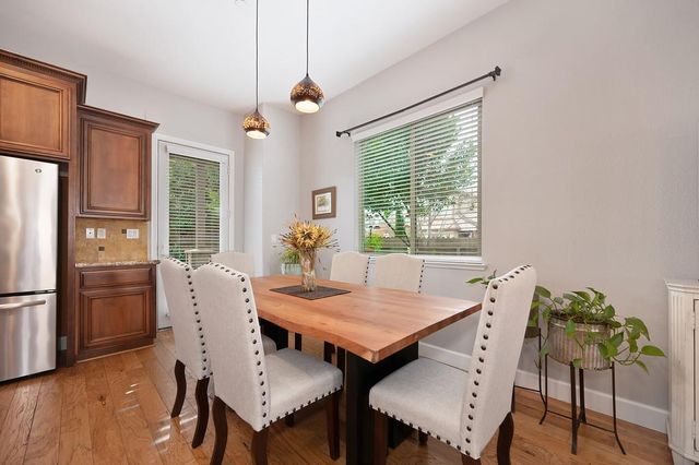 7077 Orchard Cir, Penryn, CA 95663