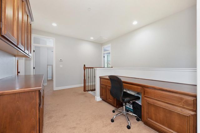 7077 Orchard Cir, Penryn, CA 95663