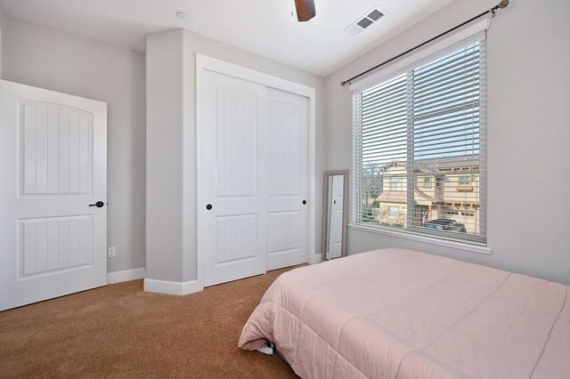 7077 Orchard Cir, Penryn, CA 95663