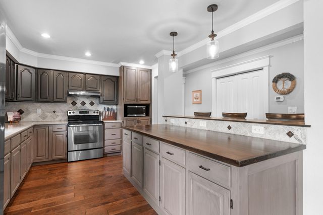142 Locust Lane, Branson, MO 65616