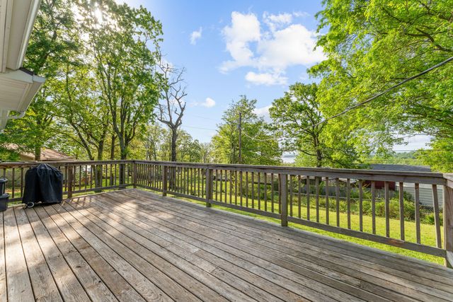 142 Locust Lane, Branson, MO 65616