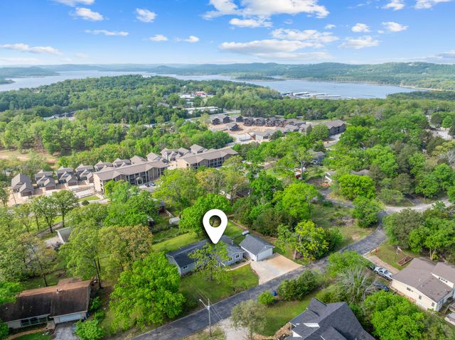 142 Locust Lane, Branson, MO 65616