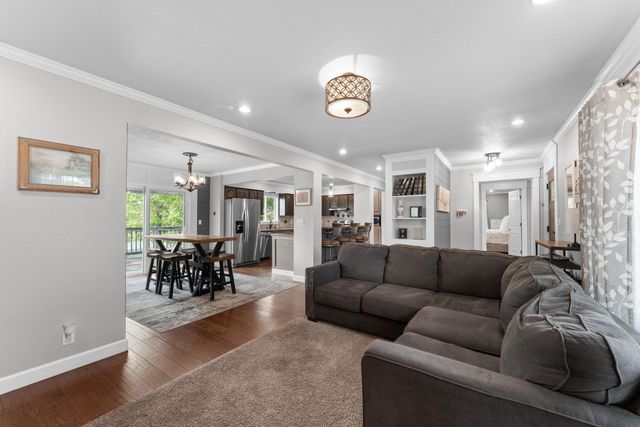 142 Locust Lane, Branson, MO 65616