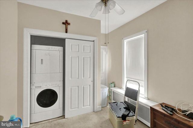 537 WEISER ST, Reading, PA 19601