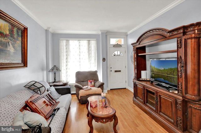 537 WEISER ST, Reading, PA 19601