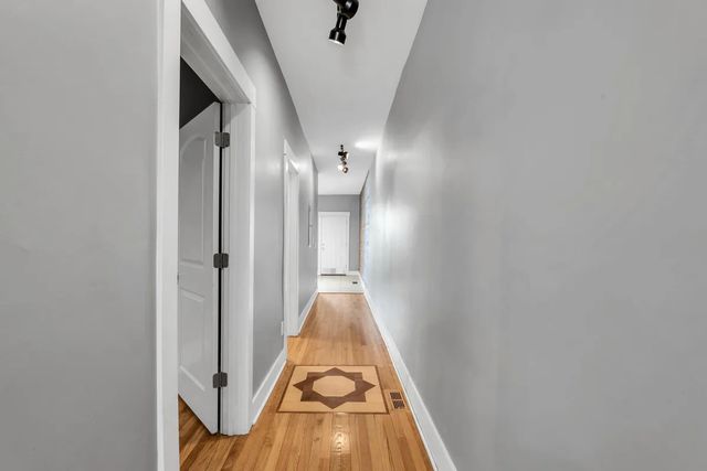 3208 W Wabansia Avenue 1W, Chicago, IL 60647