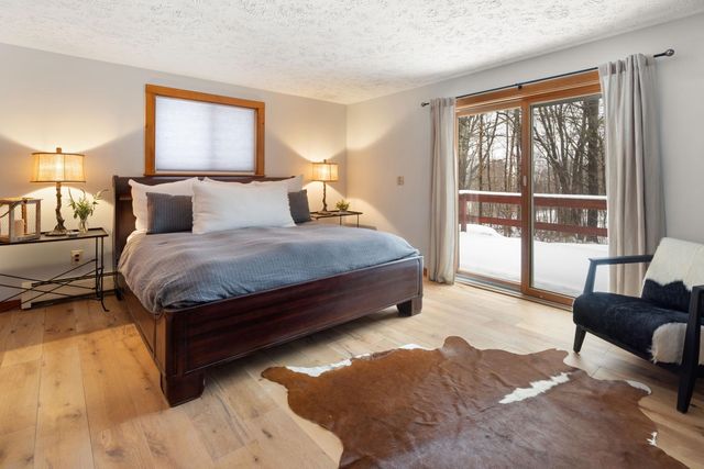 88 Upper Hollow Hill Road, Stowe, VT 05672