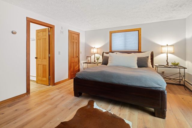 88 Upper Hollow Hill Road, Stowe, VT 05672