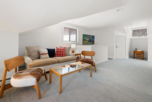 88 Upper Hollow Hill Road, Stowe, VT 05672