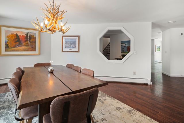 88 Upper Hollow Hill Road, Stowe, VT 05672