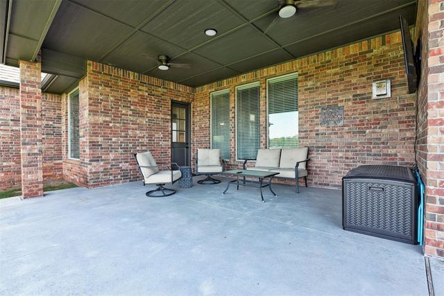 1236 Dorsi Court, Newcastle, OK 73065