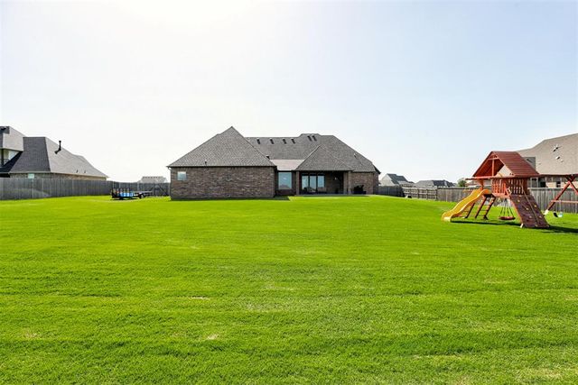 1236 Dorsi Court, Newcastle, OK 73065