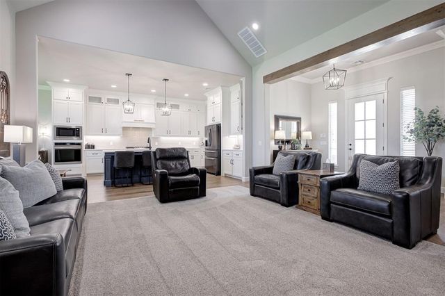 1236 Dorsi Court, Newcastle, OK 73065