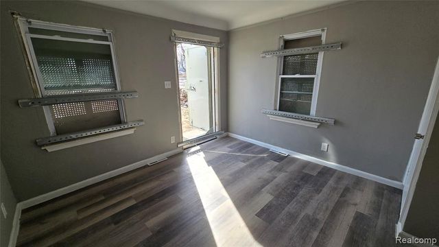 18101 Cornwall Street, Detroit, MI 48224