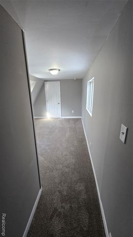 18101 Cornwall Street, Detroit, MI 48224