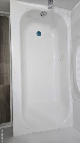 18101 Cornwall Street, Detroit, MI 48224